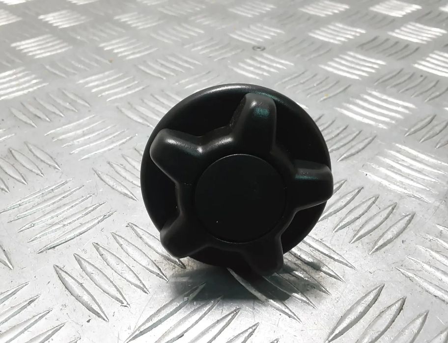 VOLVO V40 2 generation (2012-2020) Другие внутренние детали 08613313 28389895