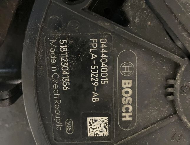 LAND ROVER Range Rover Velar 1 generation (2017-2024) Adblue бак FPLA5J229AB,HK835J228AF 28391085