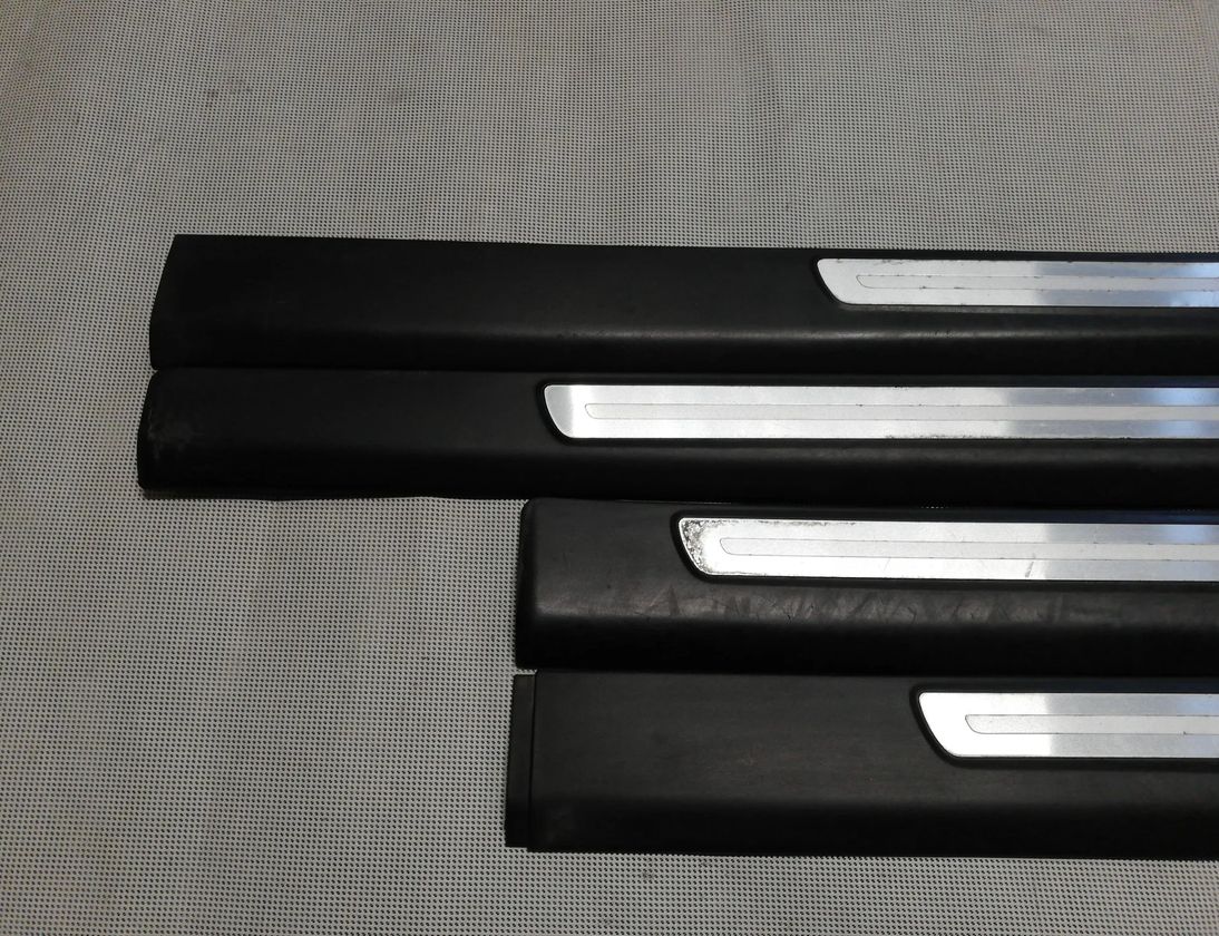 AUDI A6 C6/4F (2004-2011) Threshold Trim 4F0853375C 28411212
