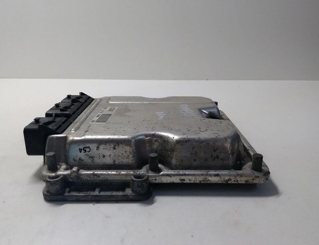 CITROËN Xsara 1 generation (1997-2004) Riadiaca jednotka motora 28FM0000,0281010595 28415228