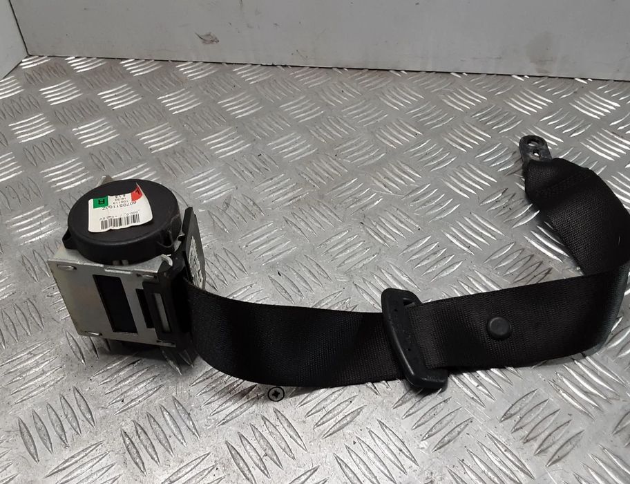 BMW 1 Series E81/E82/E87/E88 (2004-2013) Ремень безопасности задний правый 607051100Z 29819501