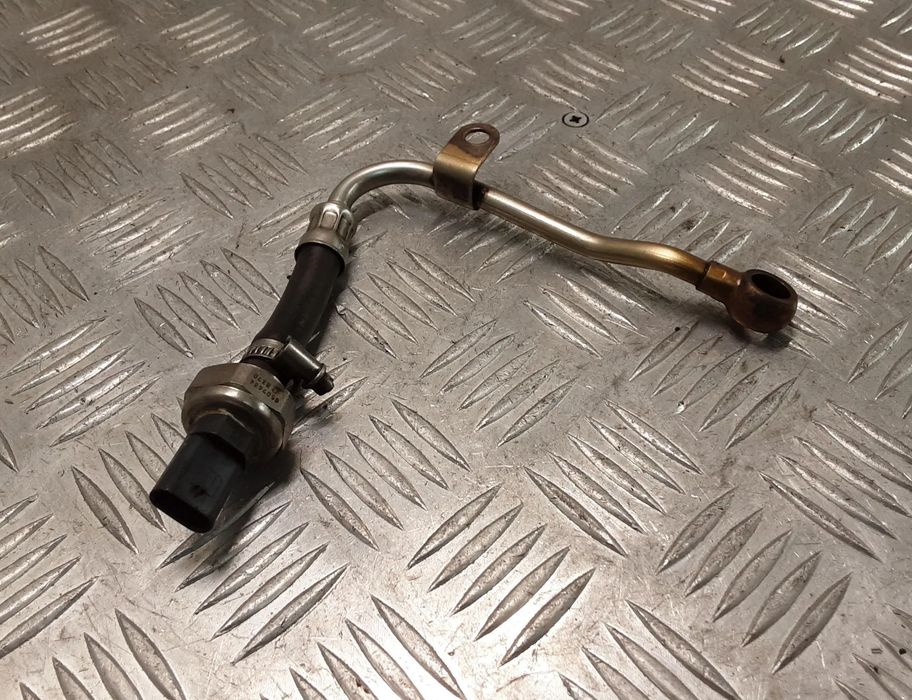 BMW 5 Series F10/F11 (2009-2017) DPF Pressure Sensor 8507634 29889015