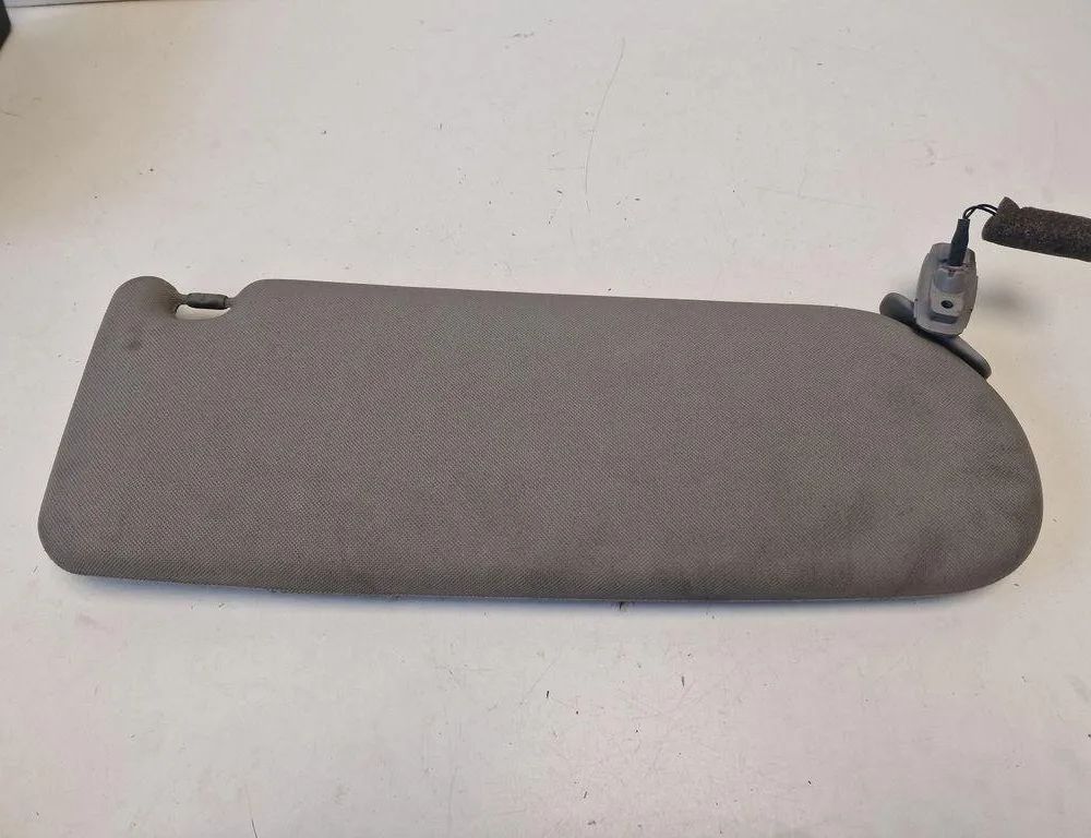 AUDI A8 D3/4E (2002-2010) Right Side Sun Visor 4D0857551AA 31235386