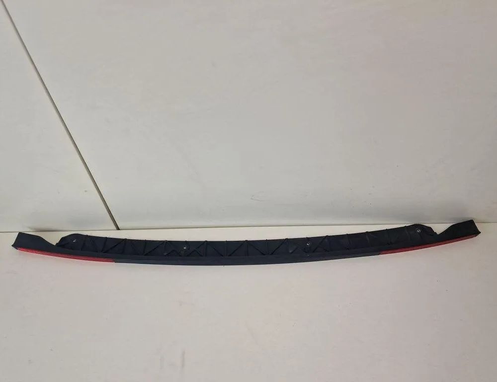 AUDI A8 D3/4E (2002-2010) Pravé zadné nárazníkové lemovanie 4E0807417B 31240153