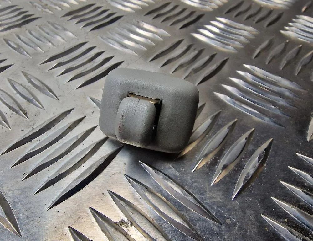 AUDI A3 8P (2003-2013) Другие внутренние детали 8E0857562 31240838