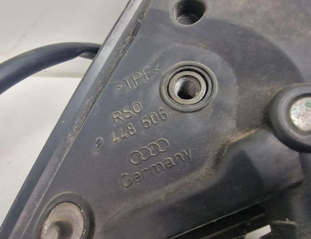 AUDI A6 C8/4K (2018-2024) Pravé krídlo zrkadlo 448506 31242828
