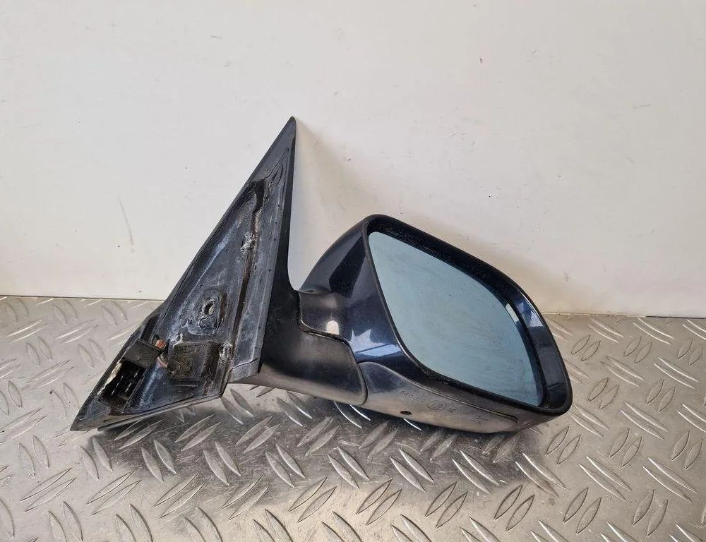 AUDI A6 C8/4K (2018-2024) Pravé krídlo zrkadlo 4B1858532 31243060