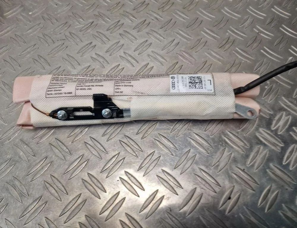 AUDI A4 B8/8K (2011-2016) Pravé predné sedadlo Airbag SRS 8K0880241F 31249524