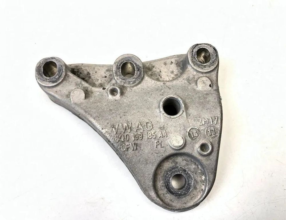 VOLKSWAGEN Polo 5 generation (2009-2017) Zadný držiak motora 6Q0199185AA 31269934