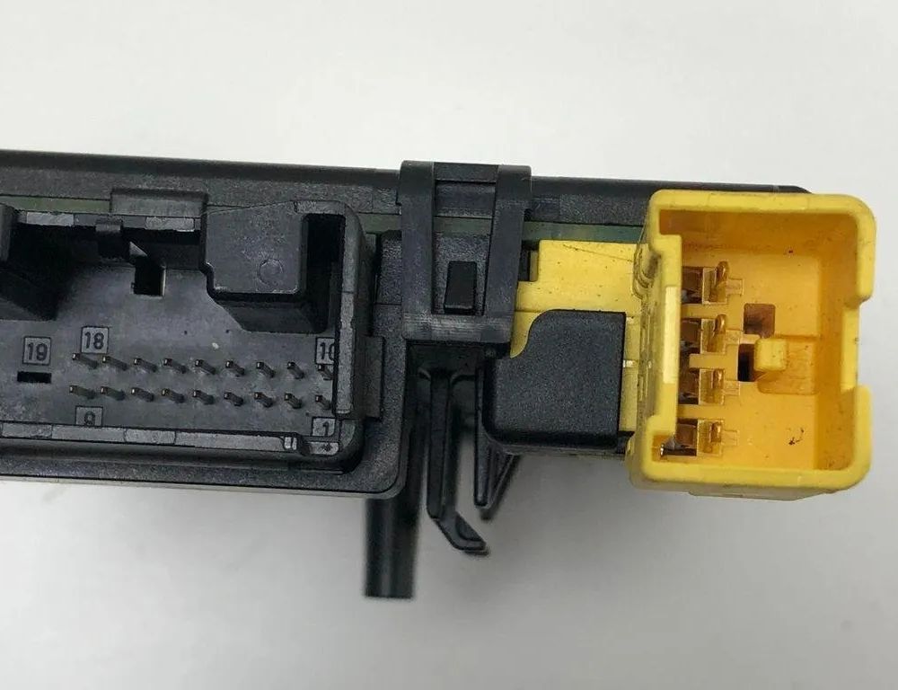 VOLKSWAGEN Passat B7 (2010-2015) Iné riadiace jednotky 3C0953549AB 31275363