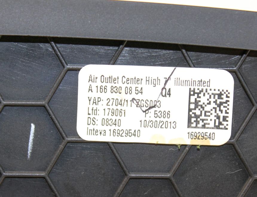 MERCEDES-BENZ GL-Class X166 (2012-2015) Kryt stredovej konzoly A1668300854 33005504