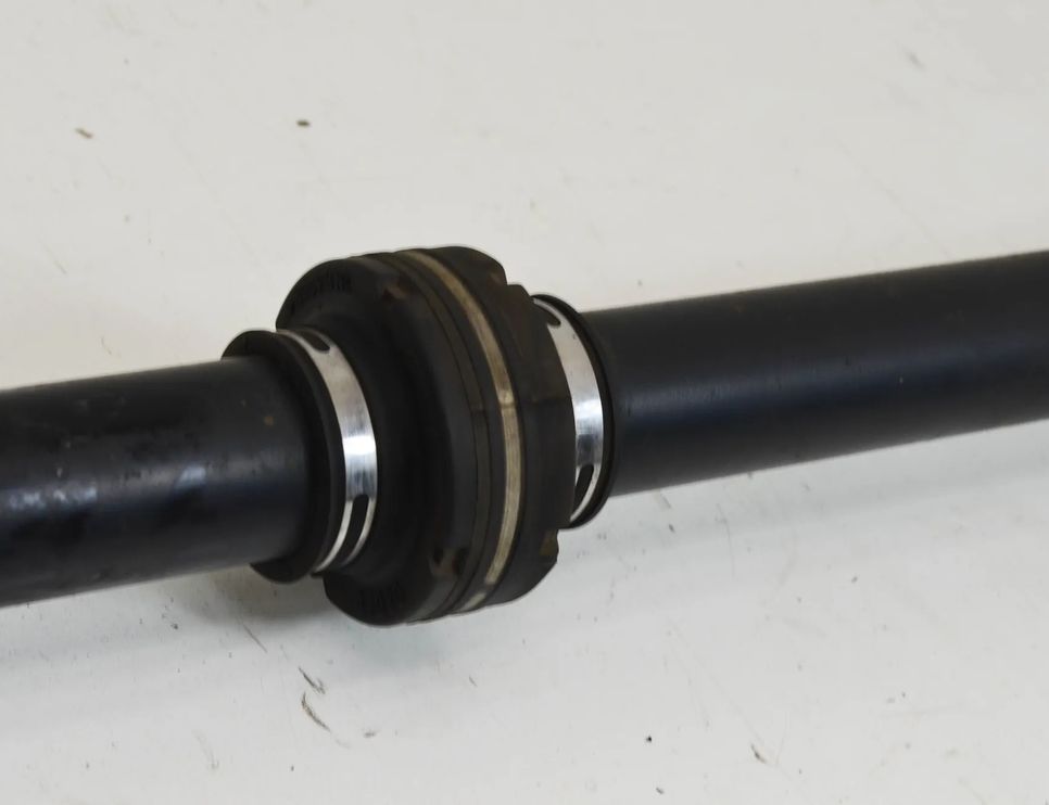 TOYOTA Prius 3 generation (XW30) (2009-2015) Полуось передняя правая DW11R 11532831