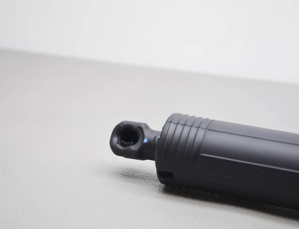 AUDI Q5 FY (2016-2024) Амортизатор крышки багажника левый 80A827851A 11572519