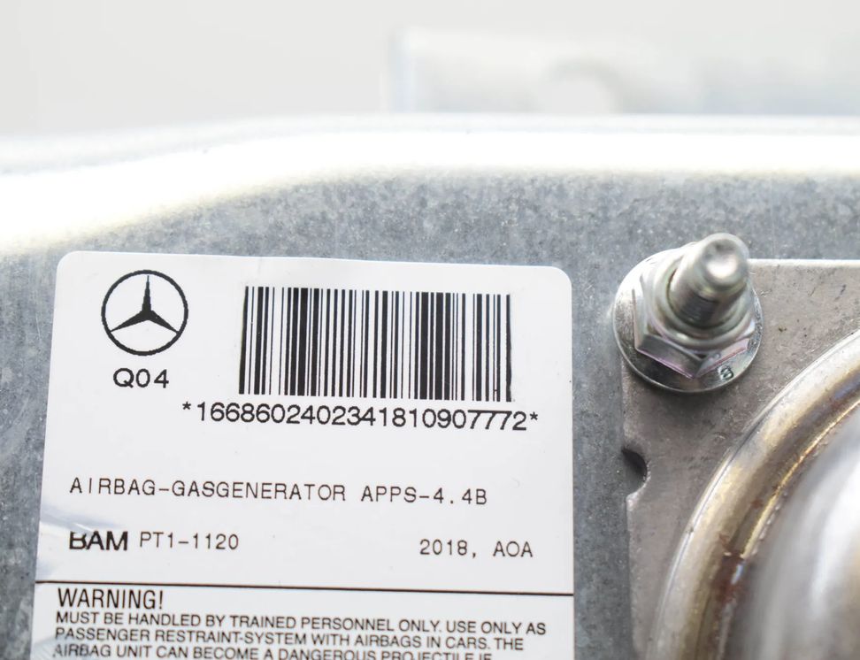 MERCEDES-BENZ GLE W166 (2015-2018) Подушка безопасности панель салона A1668602402 12109475