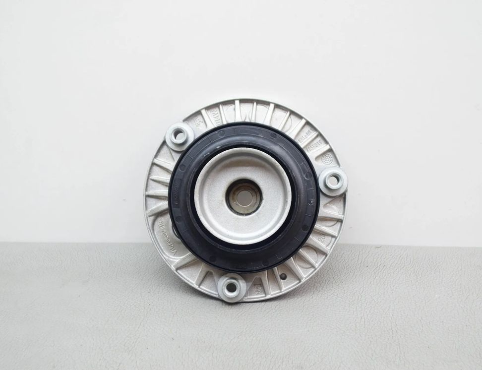 BMW 3 Series F30/F31 (2011-2020) Front Right Shock Absorber Bracket 6863135,6855819 18052945