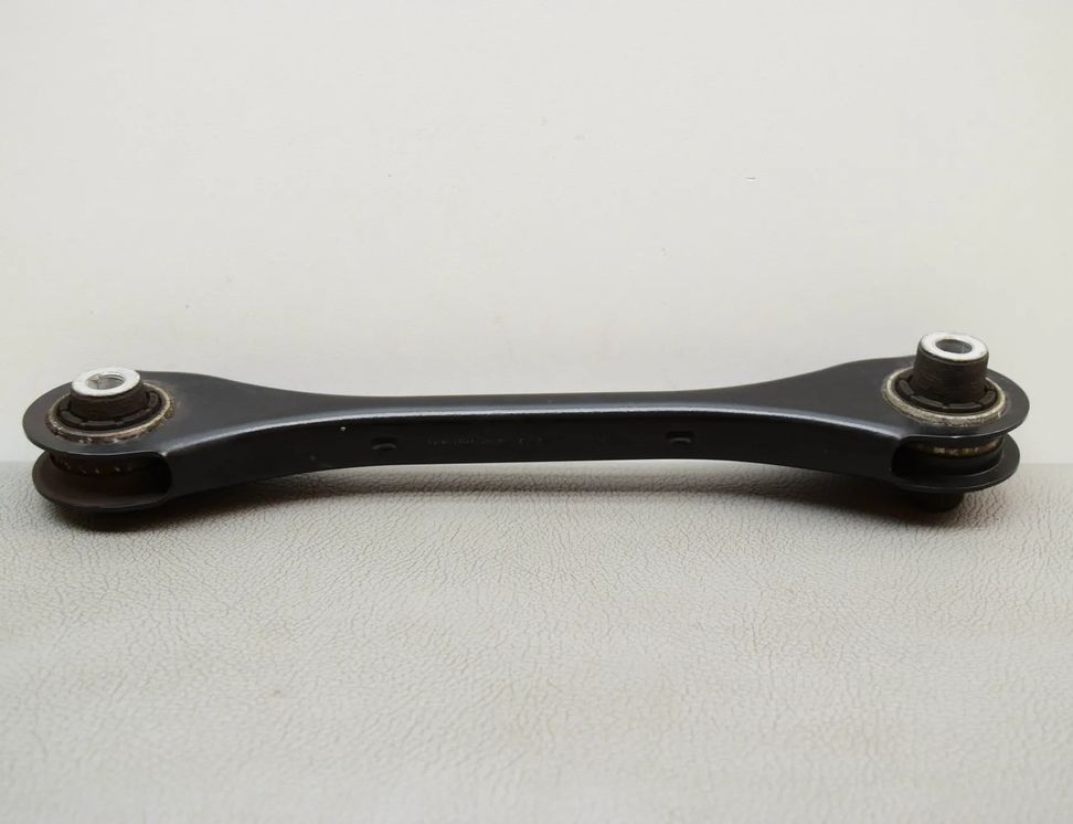 VOLKSWAGEN Touran 3 generation (2015-2023) Pravé zadné rameno trojhranného ramena 5Q0501529F 25589837