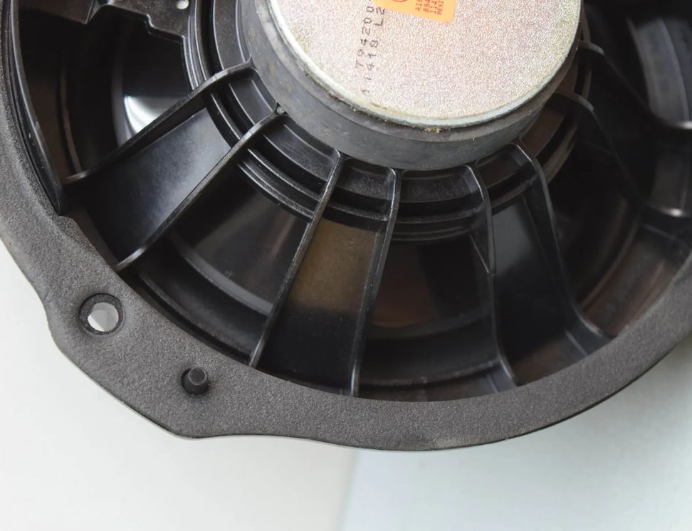 MERCEDES-BENZ GLE W166 (2015-2018) Колонка  дверей задняя левая A1668202102 31210379