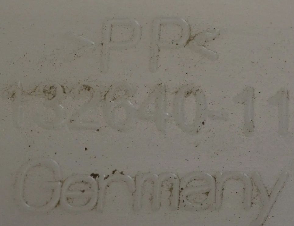 BMW 6 Series F06/F12/F13 (2010-2018) Window Washer Tank 13264011 4095483