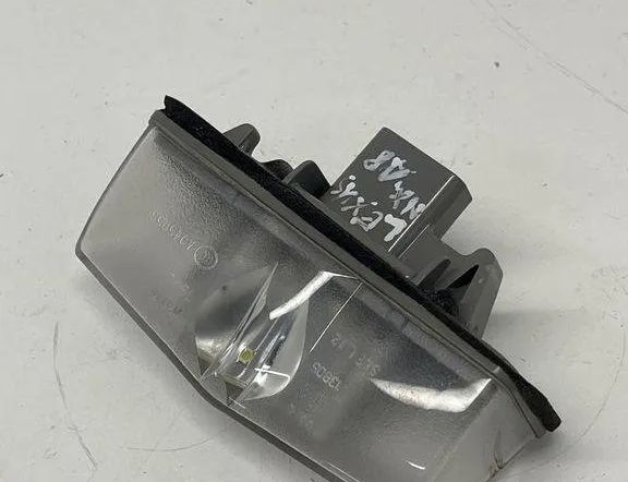 LEXUS RX 4 generation (2015-2024) Svetlá pre evidenčné čísla A045053 31622545