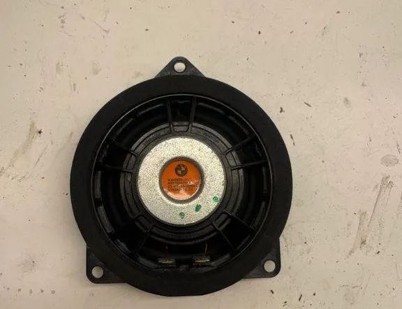 BMW 3 Series F30/F31 (2011-2020) Ľavý predný dverový reproduktor 9364956 31622565