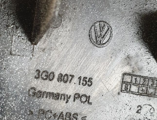 VOLKSWAGEN Passat B8 (2014-2023) Predný nárazník očko na odtahovanie kryt 3G0807155,3G0807155C 27952606