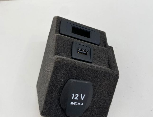 MERCEDES-BENZ SL-Class R231 (2012-2020) USB 2318202915,A2318202915 25070289