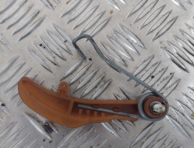 VOLKSWAGEN Golf 7 generation (2012-2024) Napínacie rameno časovacieho reťaze 06K109507H 14583854