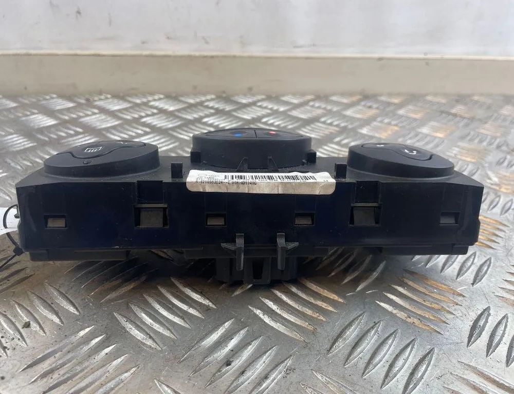 RENAULT Modus 2 generation (2007-2012) Iné riadiace jednotky 8200563524 31580460