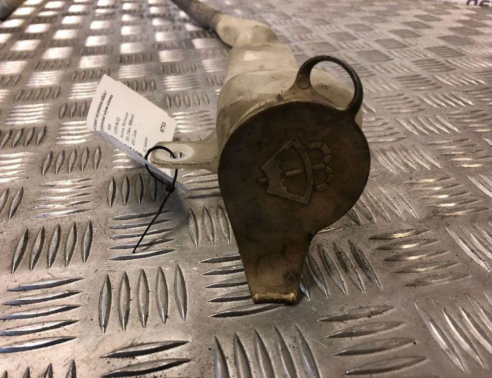 BMW 5 Series E39 (1995-2004) Headlight Washer Nozzle Pipe 7M3121407A,235576 31580496