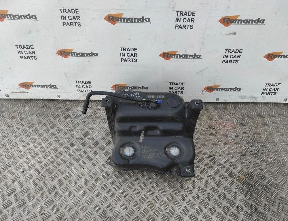 VOLKSWAGEN Arteon 1 generation (2017-2024) AdBlue nádrž 3Q0131877D 31581435