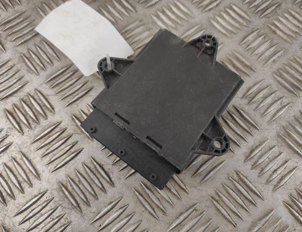 OPEL Vectra C (2002-2005) Rear Left Door Control Unit 13111456 31583833