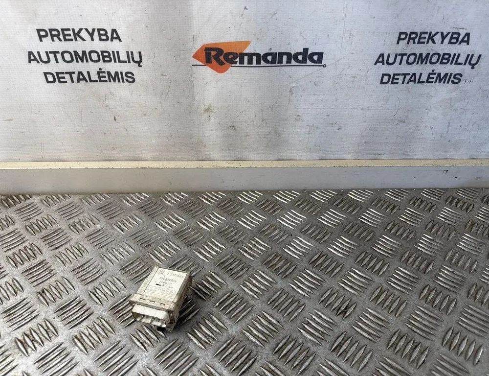 BMW 3 Series E46 (1997-2006) Žhaviace sviečky 2247664 31584272