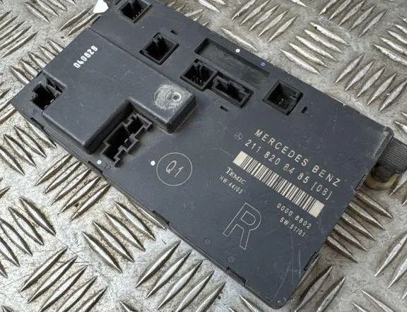 MERCEDES-BENZ E-Class W211/S211 (2002-2009) Ovládacia jednotka pravých zadných dverí 2118208485 31585606