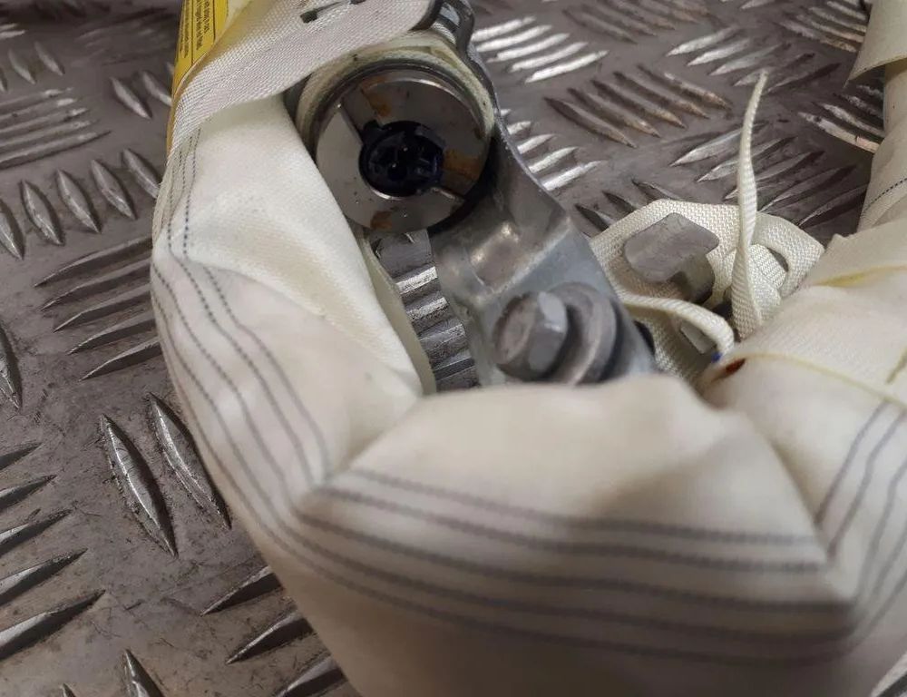 CHEVROLET Orlando 1 generation (2010-2015) Подушка безопасности потолка правая 13251644 31587355