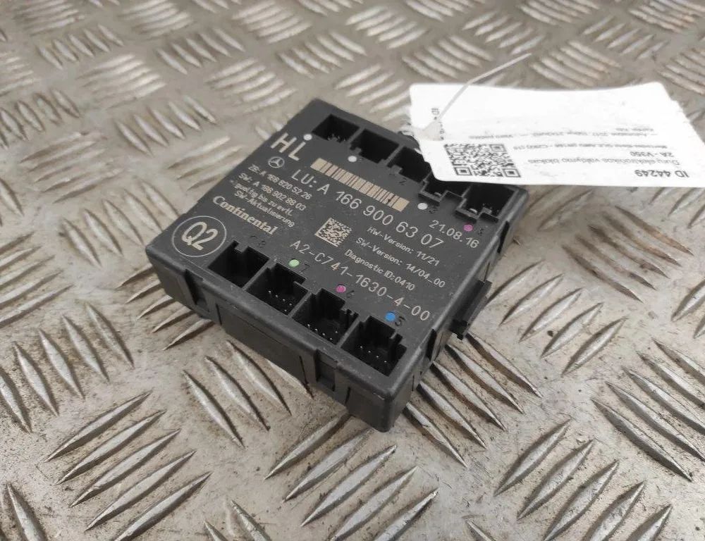 MERCEDES-BENZ M-Class W166 (2011-2015) Блок управления дверей передние  правые 1669006307 31587504