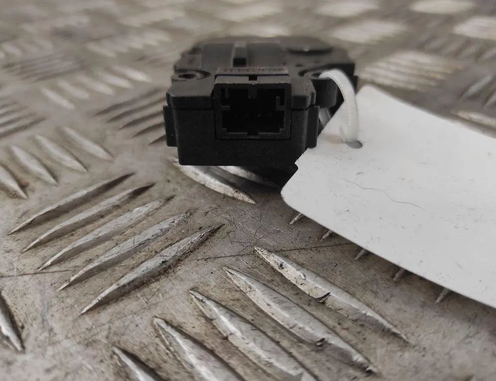 VOLVO S90 2 generation (2016-2023) Ventily na ovládanie vnútorného kúrenia 02092016,EXB101A 31588905