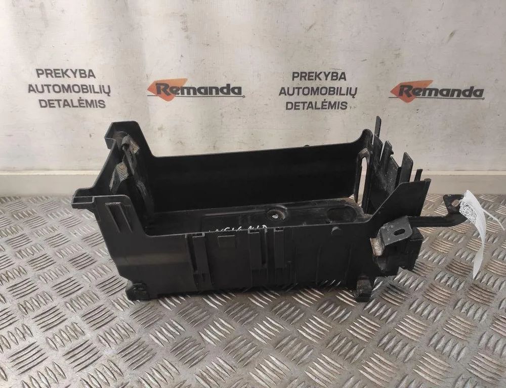 OPEL Insignia A (2008-2016) Поддон аккумулятора 13255614 31589250