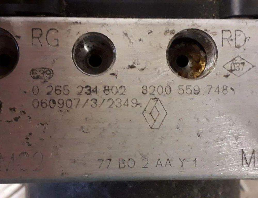 RENAULT Modus 1 generation (2004-2012) Абс блок 8200559748 31592760