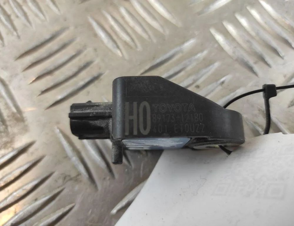 TOYOTA RAV4 5 generation (XA50) (2018-2024) Pravý senzor nárazu 8917312180 31605795