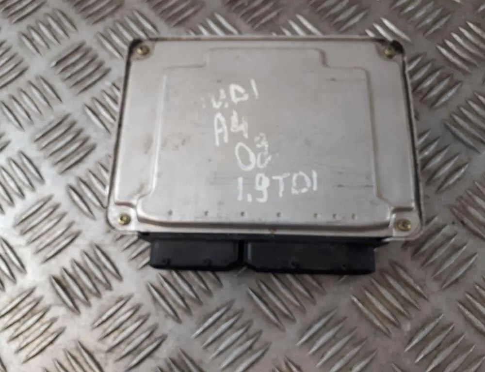 AUDI A6 C8/4K (2018-2024) Engine Control Unit ECU 038906019 31606446