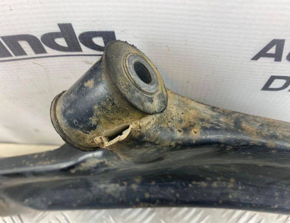 RENAULT Modus 2 generation (2007-2012) Передний рычаг 31607947