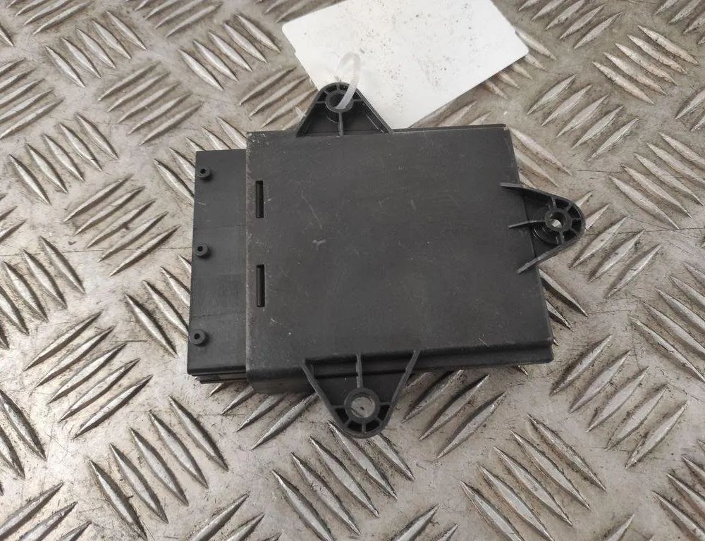 OPEL Vectra C (2002-2005) Блок управления дверей левый задний 13193369 31611152