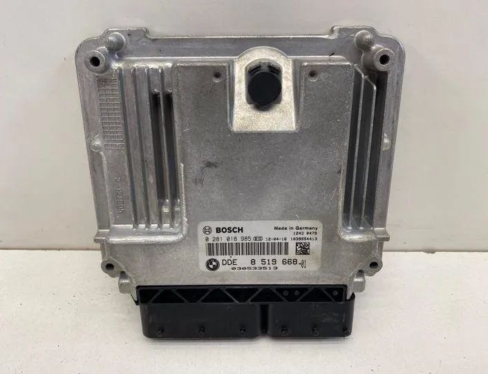 BMW 3 Series E90/E91/E92/E93 (2004-2013) Engine Control Unit ECU 8519668,0281018985 21448277