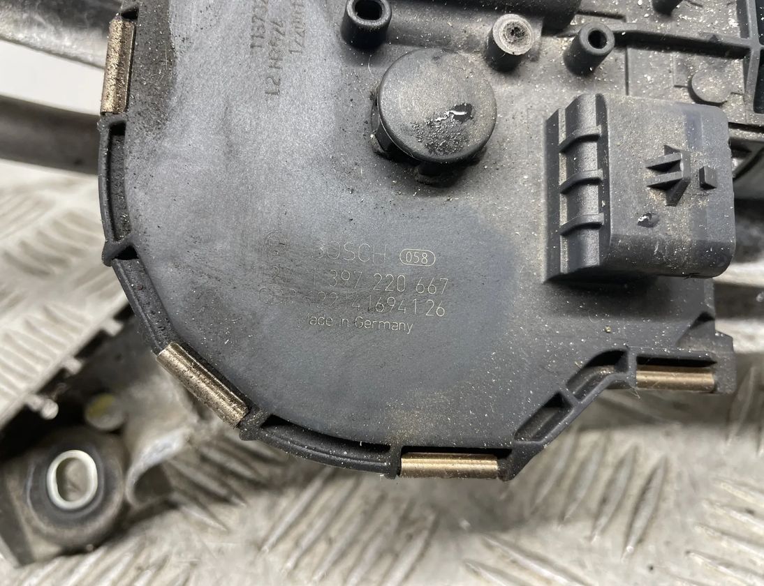 MERCEDES-BENZ C-Class W204/S204/C204 (2004-2015) Трапеции стеклоочистителей A2048201140,3397021441,1397220667 22047820