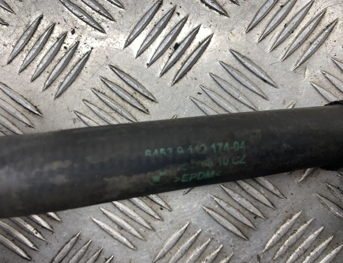 BMW 5 Series F10/F11 (2009-2017) Vykurovací radiátorový ventil 9119164,64119119164 22058895