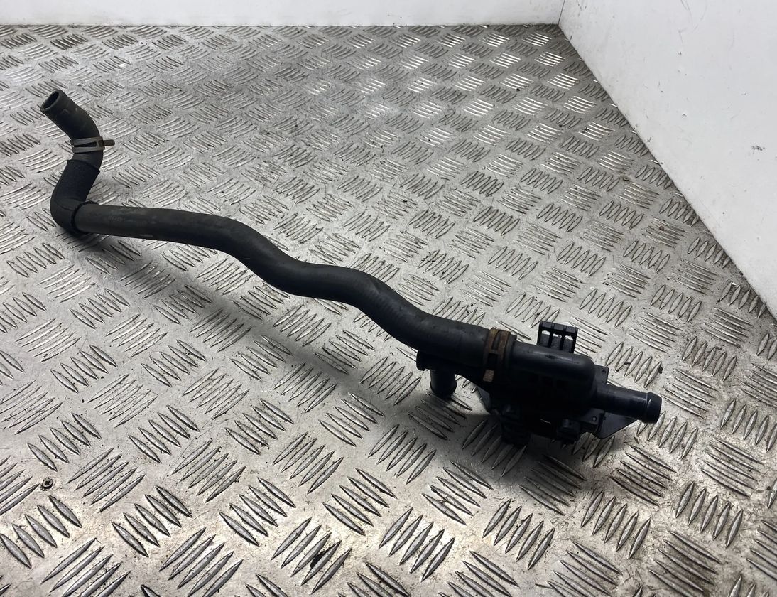 BMW 5 Series F10/F11 (2009-2017) Vykurovací radiátorový ventil 9119164,64119119164 22058895