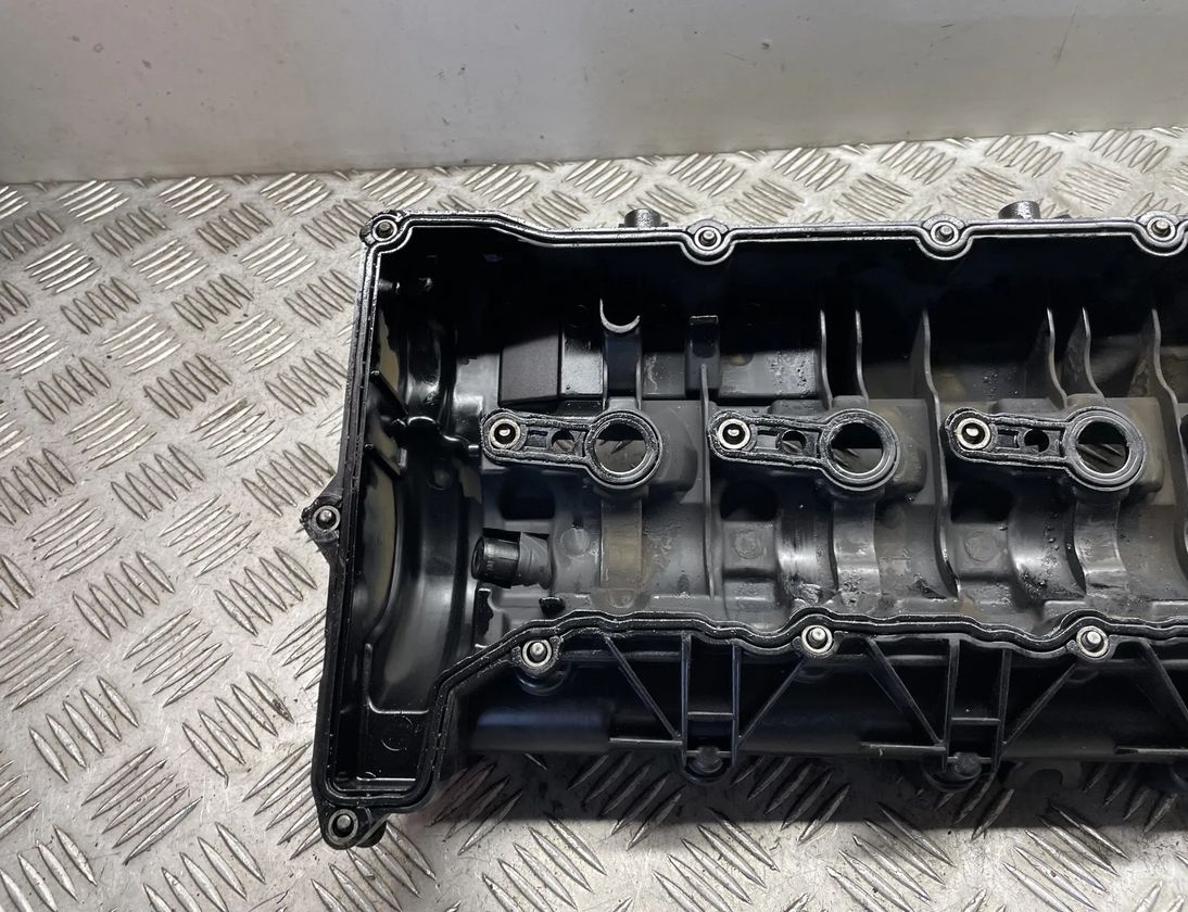 BMW X5 E70 (2006-2013) Ventilový kryt 7800309,7818251 26808945