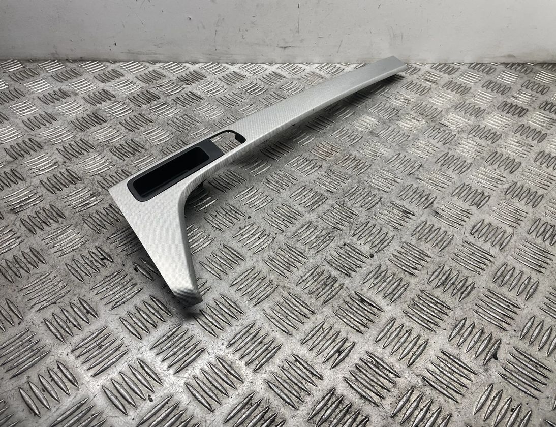 AUDI A4 B9/8W (2015-2024) Panel trim shield 8W2863969 27878587