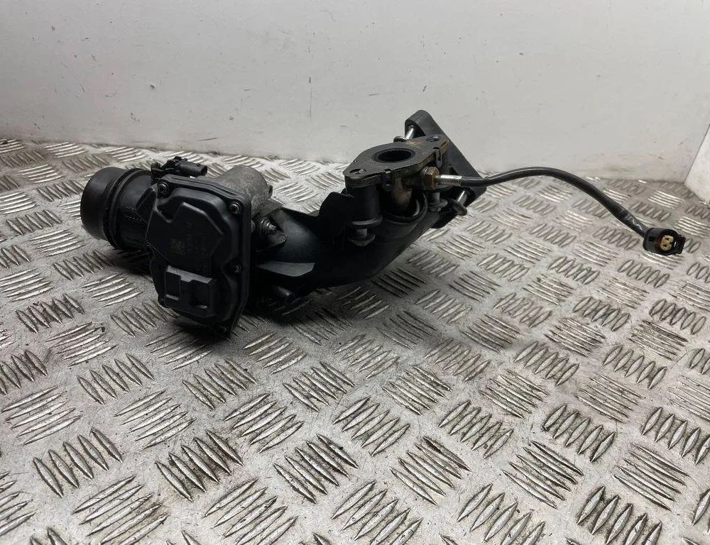 BMW 5 Series F10/F11 (2009-2017) Воздухозаборная труба 7810752,7807991 30992409