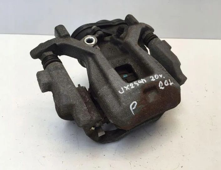 LEXUS UX 1 generation (2018-2023) Rear Right Brake Caliper 4631033010 24273605